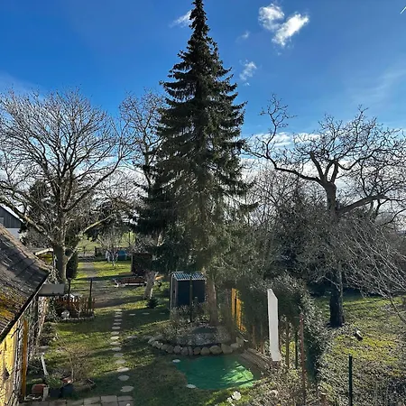 Apartmán Mit Familienfreundlichem Garten Dahlen
