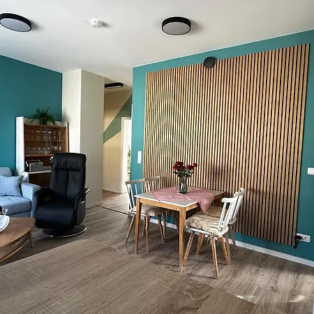 Mit Familienfreundlichem Garten Apartmán *