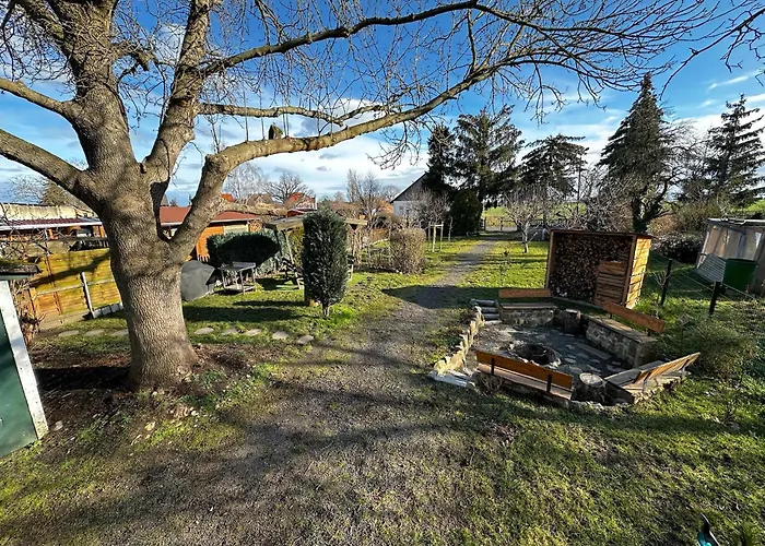 Apartmán Mit Familienfreundlichem Garten Dahlen