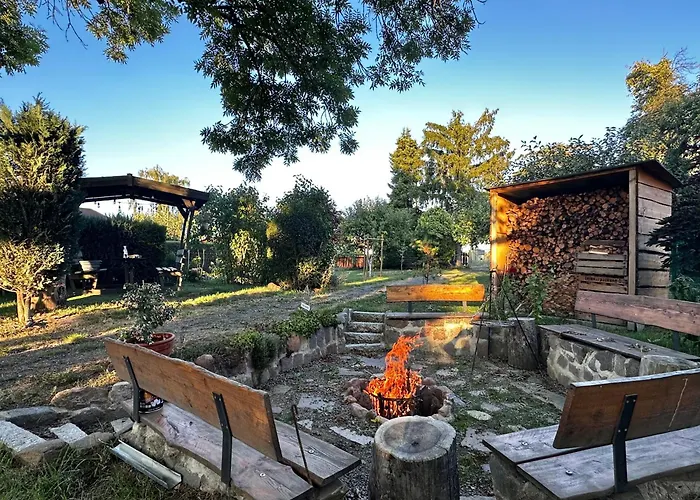 Mit Familienfreundlichem Garten Dahlen